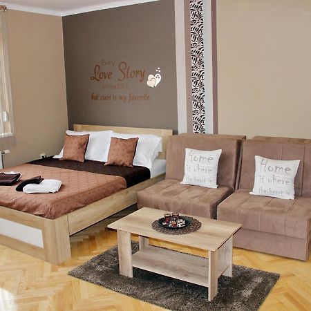 Apartment Cherry Zrenjanin Exterior foto