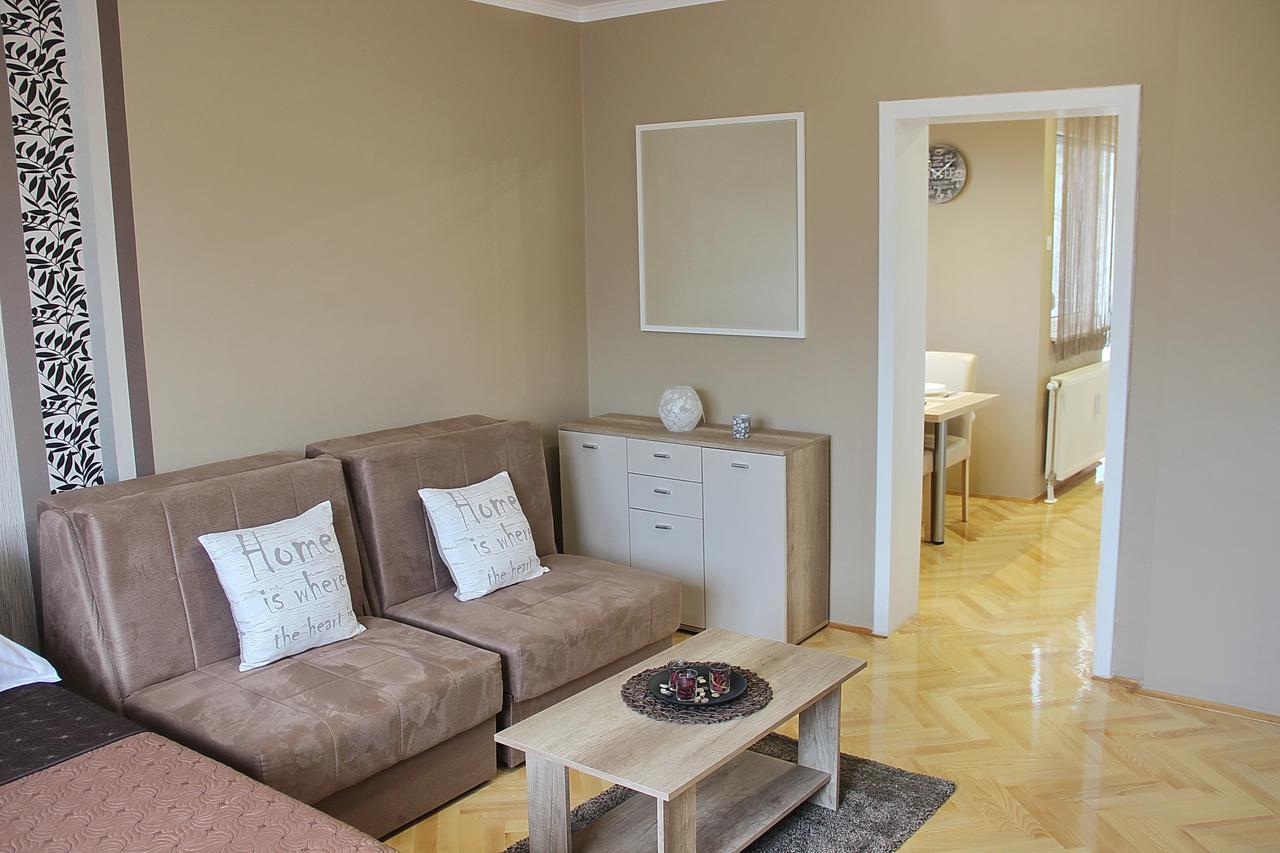 Apartment Cherry Zrenjanin Exterior foto